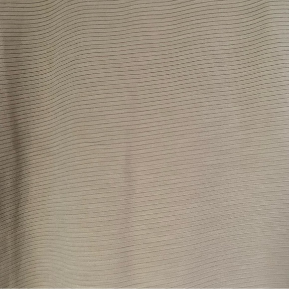 White House | Black Market Sleeveless Neutral Textured Tank - Picture 3 of 12